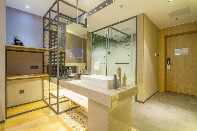Qiuguo Hotel Beijing Sanyuanqiao Yansha 潮阳 外观 照片